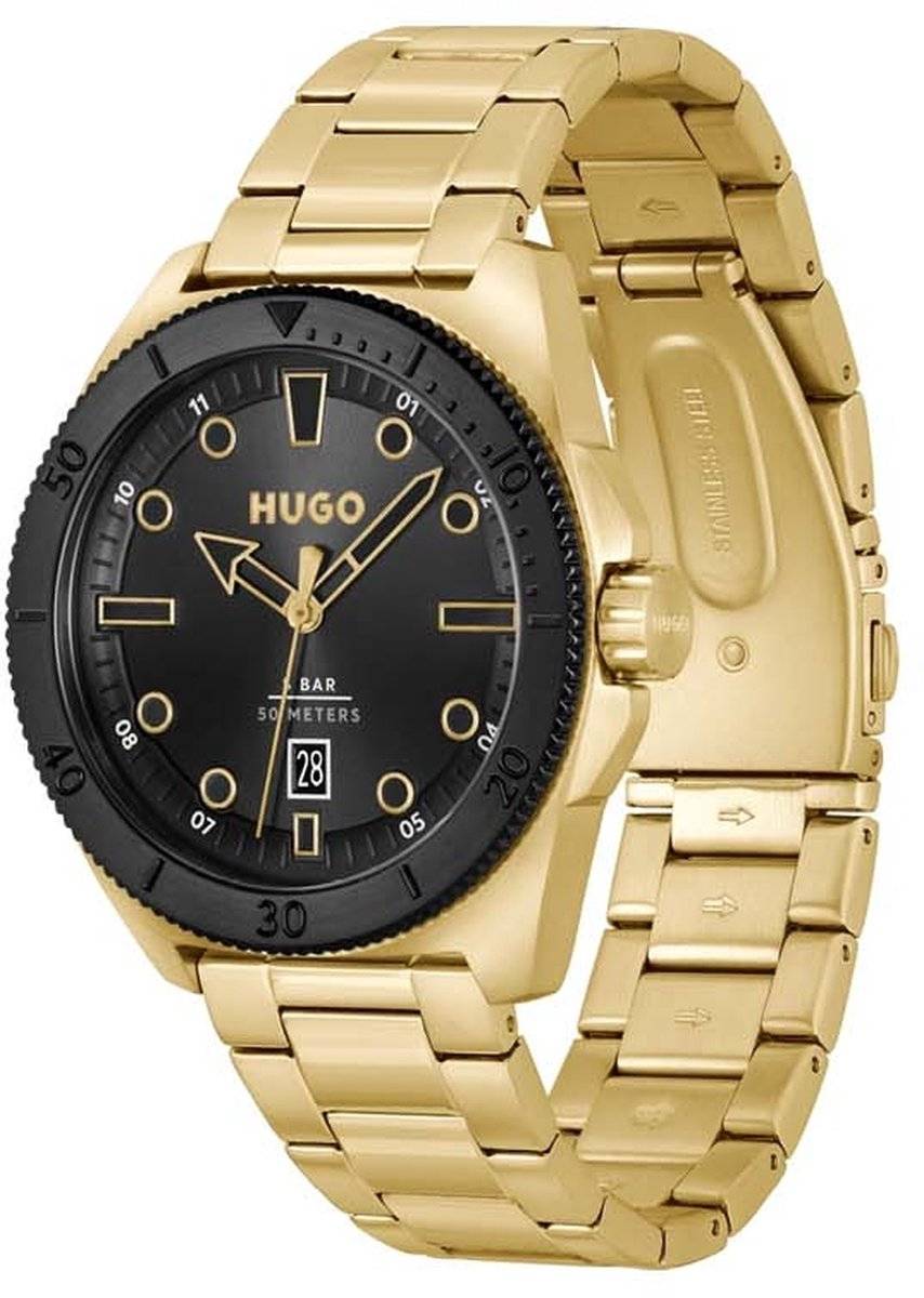 Hugo Boss Orange horloge HU1530304 44mm Heren met goudkleurige roestvrijstalen band en zwarte wijzerplaat, ideaal voor stijlvolle gelegenheden.