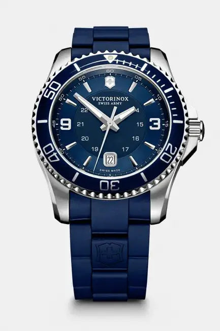 Victorinox Swiss Army Maverick Große Schweizer Herrenuhr 241603 43 mm